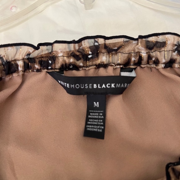White House Black Market Leopard Off Shoulder Top Medium - Picture 6 of 7
